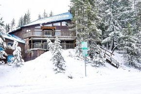 Отель Flying Stag: Upper Chalet  Говермент Кэмп